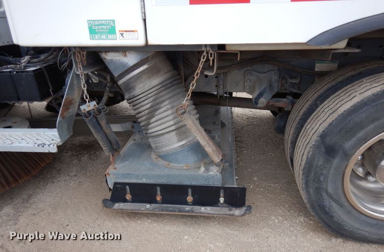 image for item MF9555 2008 Freightliner M2 106  street sweeper truck