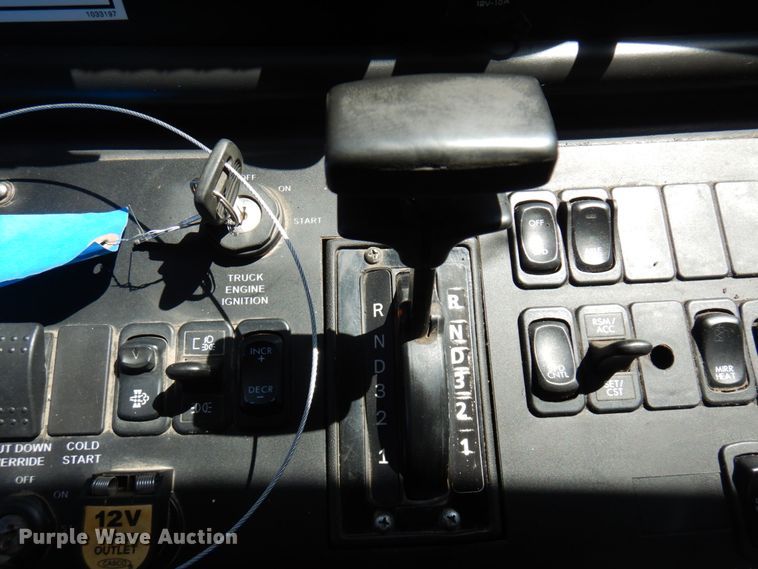 image for item MF9555 2008 Freightliner M2 106  street sweeper truck