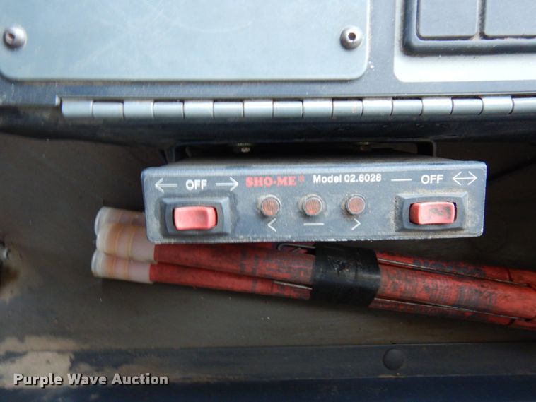 image for item MF9555 2008 Freightliner M2 106  street sweeper truck