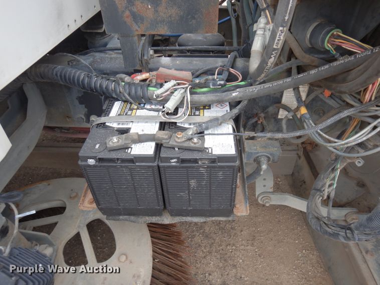 image for item MF9555 2008 Freightliner M2 106  street sweeper truck