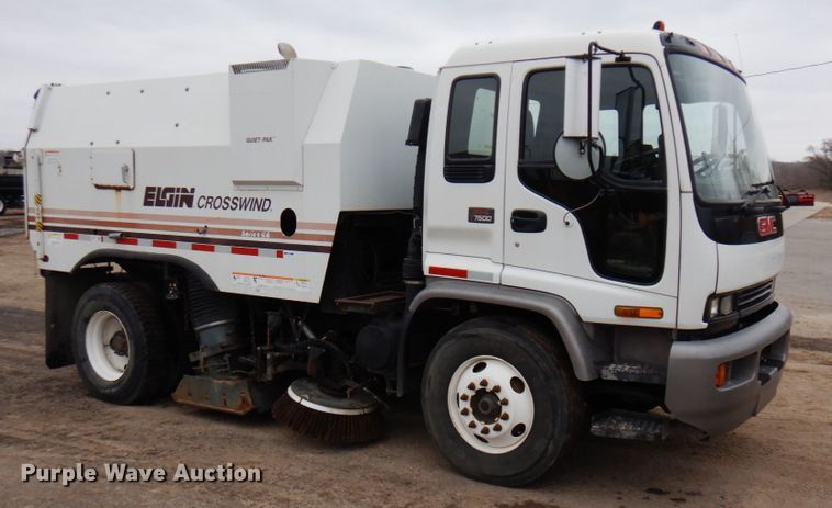 image for item MF9556 1998 GMC T7500  street sweeper truck