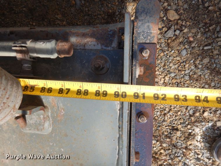 image for item MF9556 1998 GMC T7500  street sweeper truck