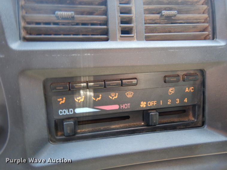 image for item MF9556 1998 GMC T7500  street sweeper truck