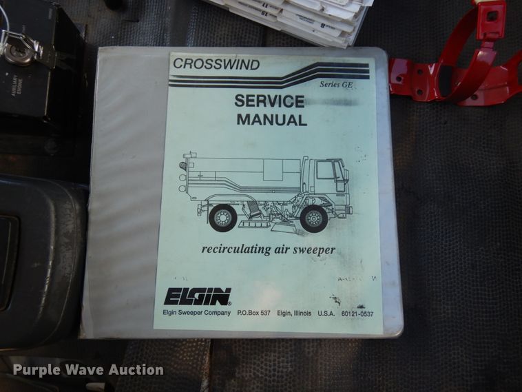 image for item MF9556 1998 GMC T7500  street sweeper truck