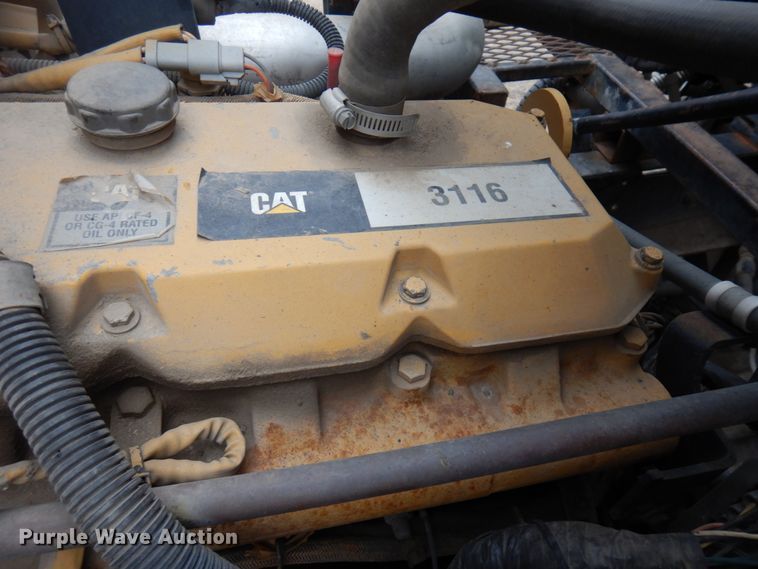 image for item MF9556 1998 GMC T7500  street sweeper truck