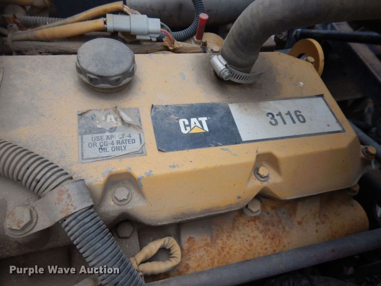 image for item MF9556 1998 GMC T7500  street sweeper truck