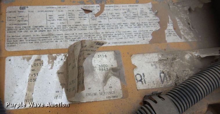 image for item MF9556 1998 GMC T7500  street sweeper truck