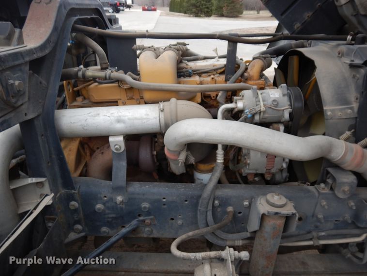 image for item MF9556 1998 GMC T7500  street sweeper truck