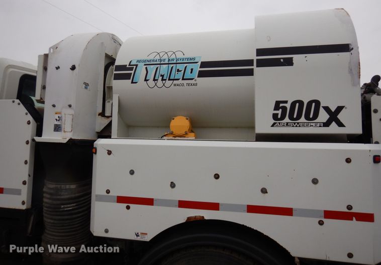 image for item MF9557 2010 International DuraStar 4300  street sweeper truck