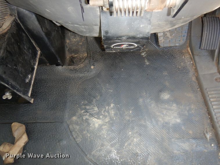 image for item MF9557 2010 International DuraStar 4300  street sweeper truck