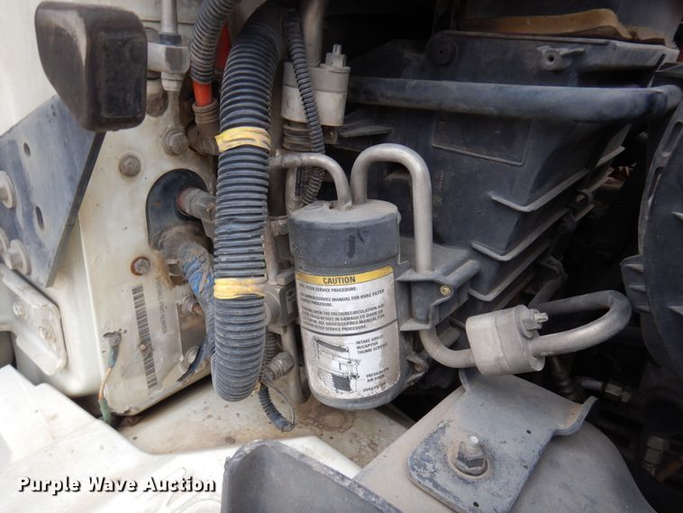 image for item MF9557 2010 International DuraStar 4300  street sweeper truck