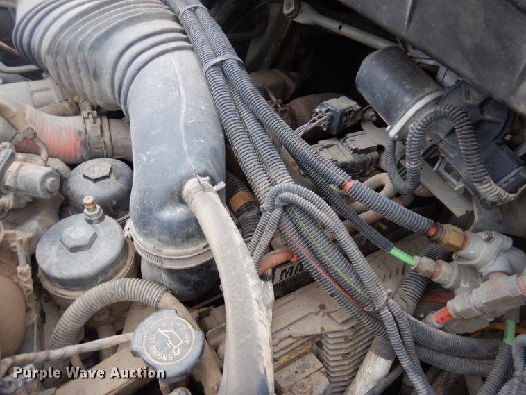 image for item MF9557 2010 International DuraStar 4300  street sweeper truck