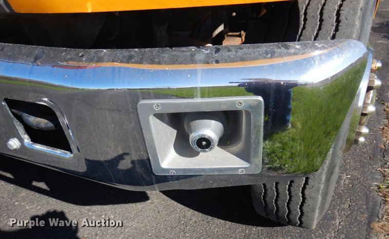 image for item MF9594 1997 Ford F700  pumper fire truck