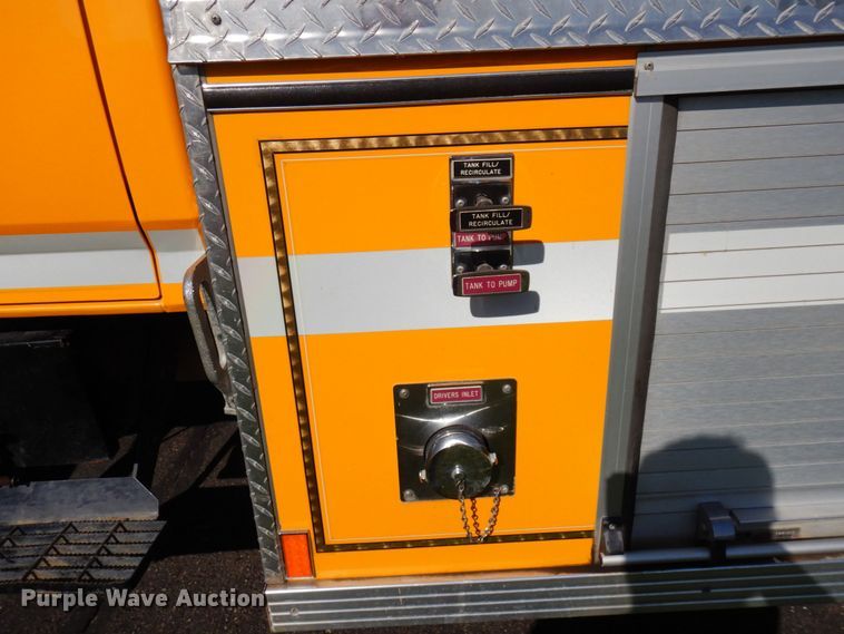 image for item MF9594 1997 Ford F700  pumper fire truck