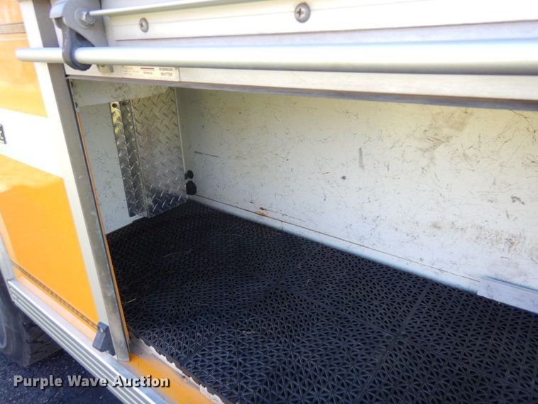 image for item MF9594 1997 Ford F700  pumper fire truck