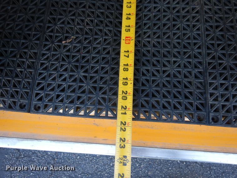 image for item MF9594 1997 Ford F700  pumper fire truck