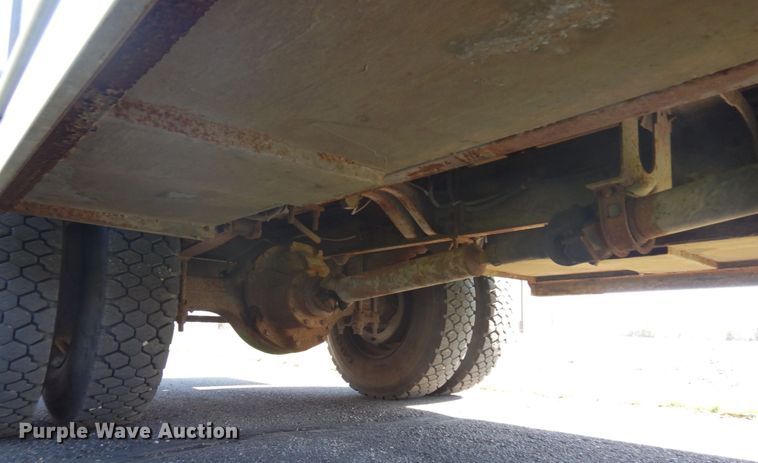 image for item MF9594 1997 Ford F700  pumper fire truck