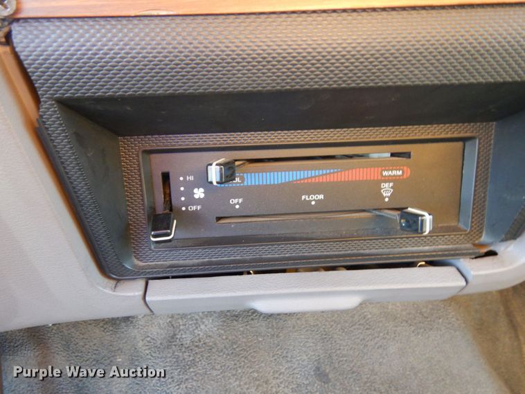 image for item MF9594 1997 Ford F700  pumper fire truck