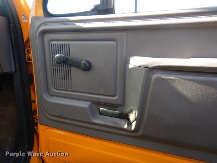 image for item MF9594 1997 Ford F700  pumper fire truck