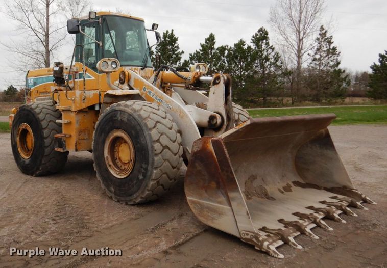 image for item MF9603 2000 Kawasaki 85Z IV  wheel loader