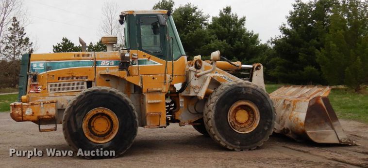 image for item MF9603 2000 Kawasaki 85Z IV  wheel loader