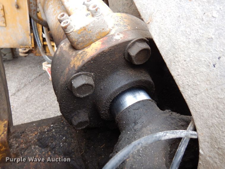 image for item MF9603 2000 Kawasaki 85Z IV  wheel loader