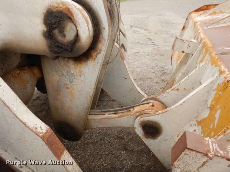 image for item MF9603 2000 Kawasaki 85Z IV  wheel loader