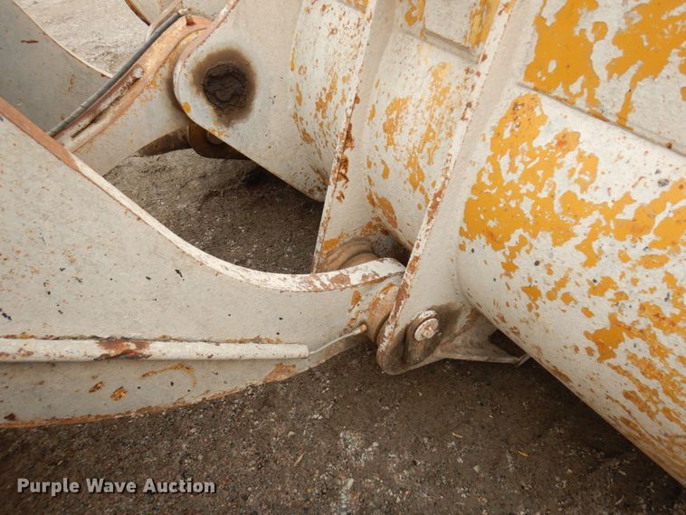 image for item MF9603 2000 Kawasaki 85Z IV  wheel loader