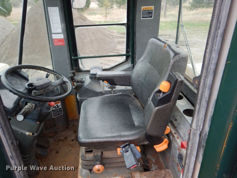 image for item MF9603 2000 Kawasaki 85Z IV  wheel loader