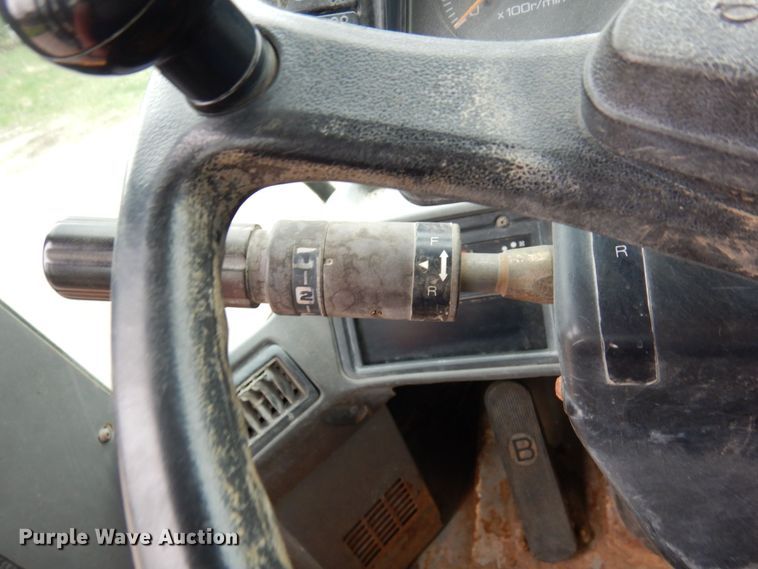 image for item MF9603 2000 Kawasaki 85Z IV  wheel loader