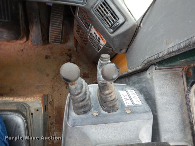 image for item MF9603 2000 Kawasaki 85Z IV  wheel loader