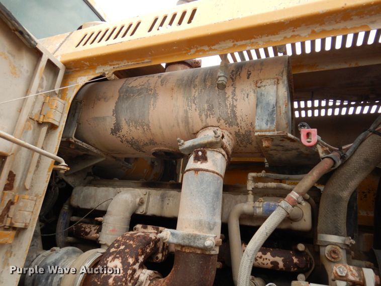 image for item MF9603 2000 Kawasaki 85Z IV  wheel loader