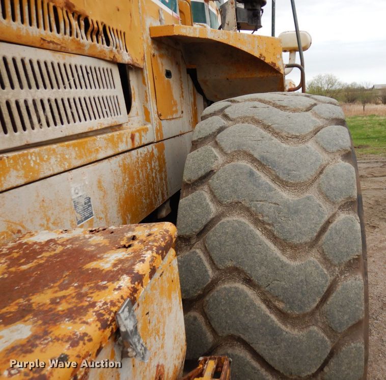 image for item MF9603 2000 Kawasaki 85Z IV  wheel loader