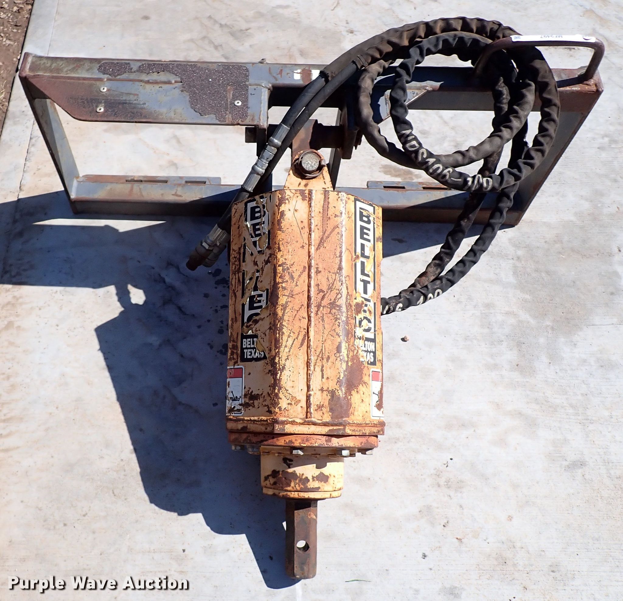 BellTech skid steer auger in Norman, OK Item MF9497 sold Purple Wave