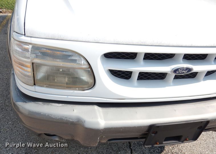 image for item DG0774 1999 Ford Explorer  SUV