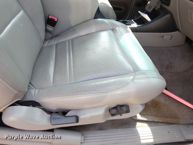 image for item DG0774 1999 Ford Explorer  SUV