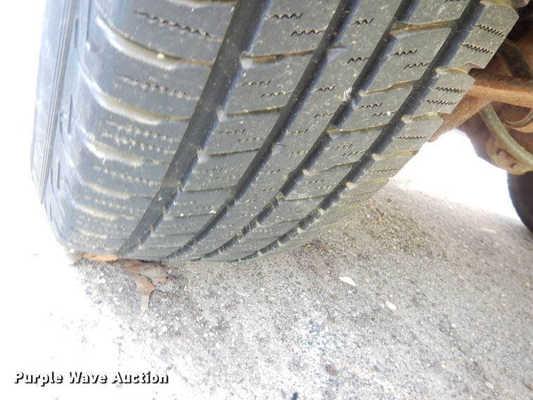 image for item DG0774 1999 Ford Explorer  SUV