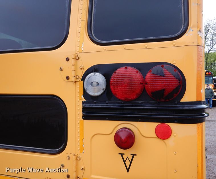 image for item DK0908 2001 Blue Bird TC2000  school bus