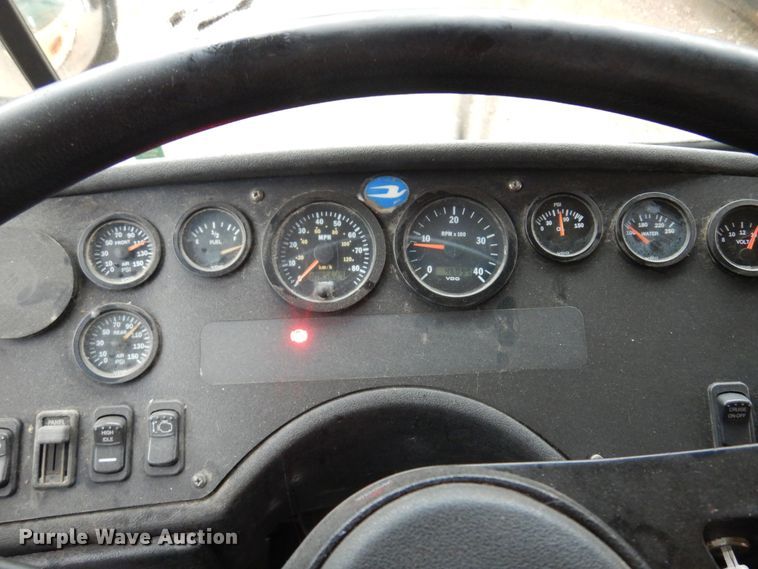 image for item DK0908 2001 Blue Bird TC2000  school bus