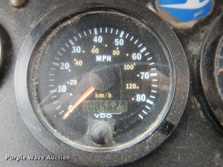 image for item DK0908 2001 Blue Bird TC2000  school bus