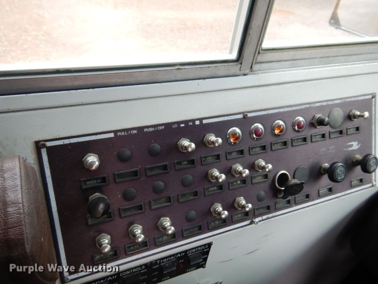 image for item DK0908 2001 Blue Bird TC2000  school bus