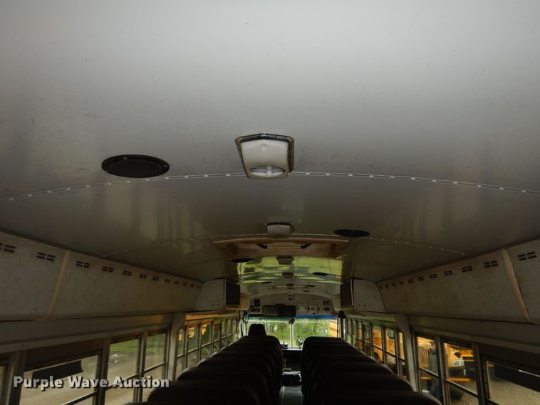 image for item DK0908 2001 Blue Bird TC2000  school bus