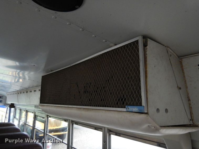 image for item DK0908 2001 Blue Bird TC2000  school bus