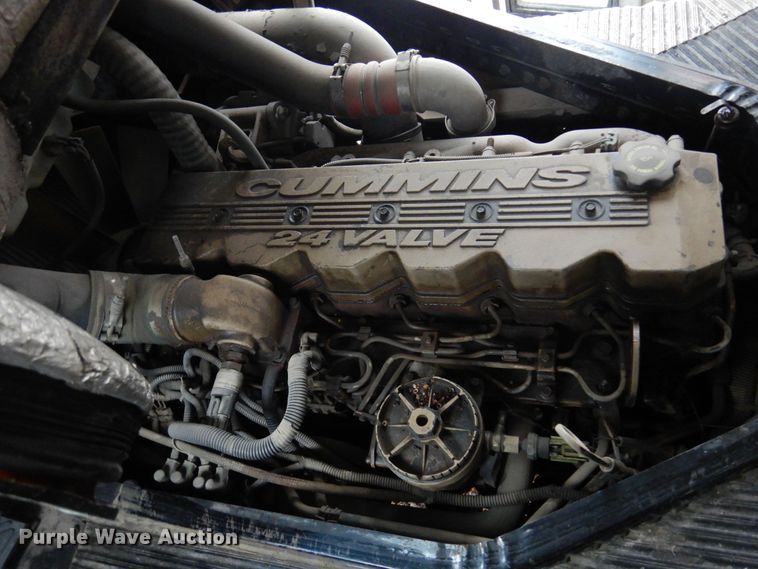 image for item DK0908 2001 Blue Bird TC2000  school bus