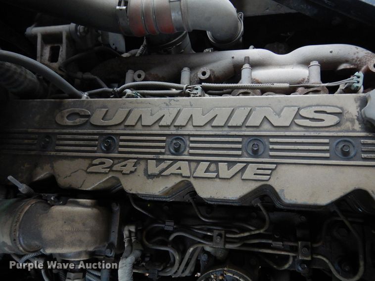 image for item DK0908 2001 Blue Bird TC2000  school bus