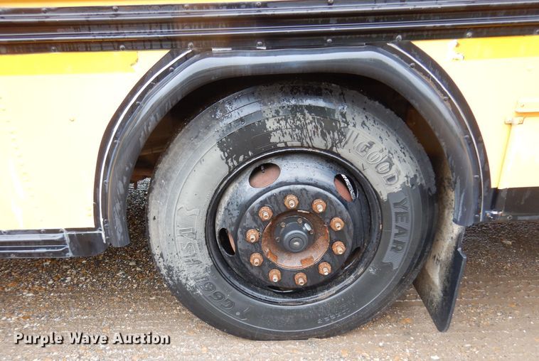 image for item DK0908 2001 Blue Bird TC2000  school bus