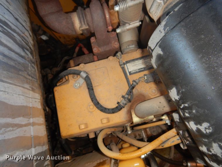 image for item DK0944 2010 John Deere 323D  tracked skid steer loader