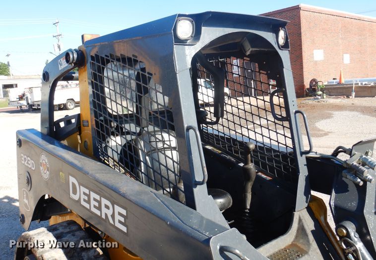 image for item DK0944 2010 John Deere 323D  tracked skid steer loader