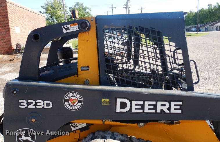 image for item DK0944 2010 John Deere 323D  tracked skid steer loader