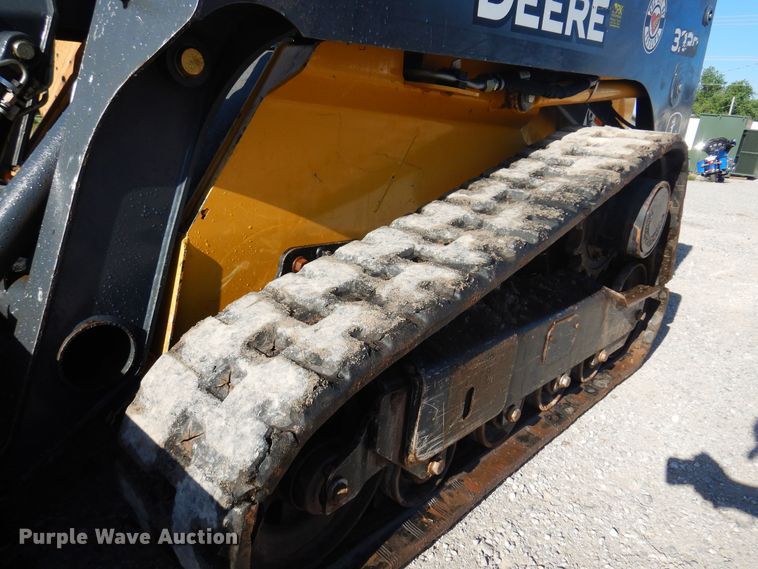 image for item DK0944 2010 John Deere 323D  tracked skid steer loader